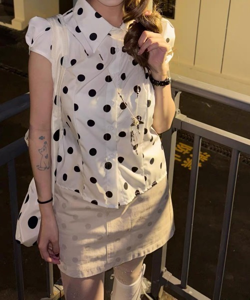 almo(アルモ)の「【LAMPOON】ドットパフスリーブシャツ(シャツ/ブラウス・レディース・ホワイト・SMALL/MEDIUM/LARGE)」の4枚目の写真