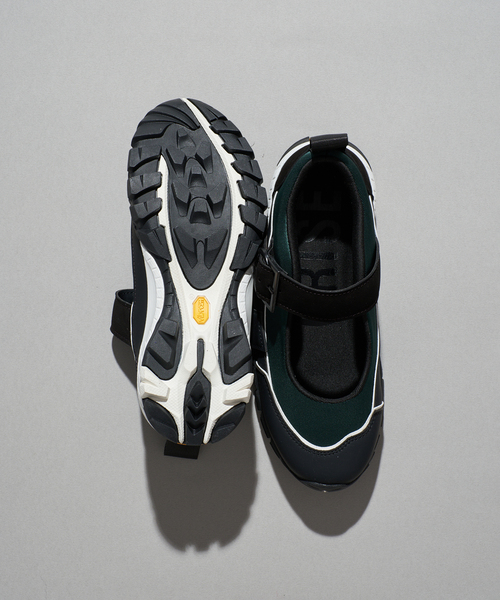 FLAT（フラット）の「《追加 / WEB+一部店舗限定》GRISE VIBRAM メリージェーンスニーカー（スニーカー・レディース・グリーン/ブラック/チャコールグレー・X-LARGE/SMALL/MEDIUM/LARGE）」の13枚目の写真