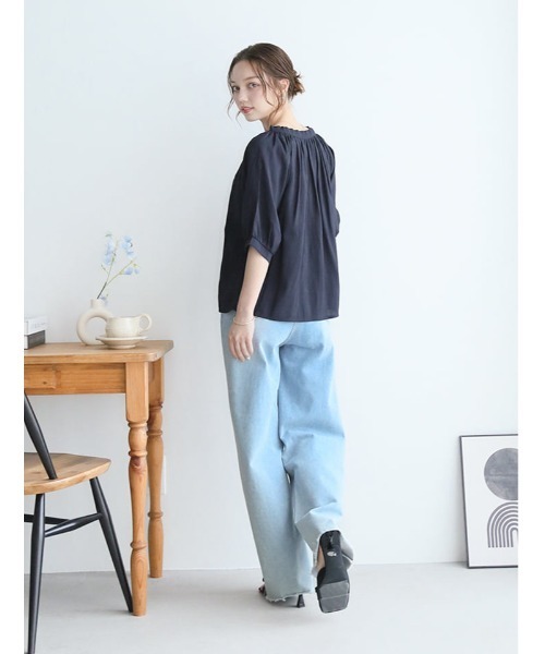fifth（フィフス）の「キーネックギャザーブラウス（シャツ/ブラウス・レディース・ホワイト/スモークピンク・M）」の16枚目の写真