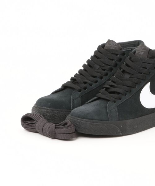 NIKE SB（ナイキエスビー）の「NIKE SB/ナイキエスビー NIKE SB ZOOM BLAZER MID スケシュー 864349-007（スニーカー・メンズ・ブラック・29.0cm/28.0cm/27.5cm/27.0cm/26.5cm/26.0cm/25.0cm/24.0cm/23.0cm）」の4枚目の写真