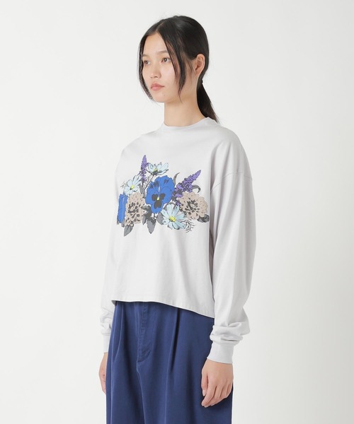 ZUCCa(ズッカ)の「BOUQUET T / カットソー(Tシャツ/カットソー・レディース・ライトグレー/ベージュ/ダークグレー・M size)」の4枚目の写真