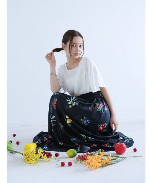 fifth(フィフス)の「【shieセレクト】変形ドレーププルオーバー(シャツ/ブラウス・レディース・ブラック/ブルーグレー/ホワイト・M)」の6枚目の写真