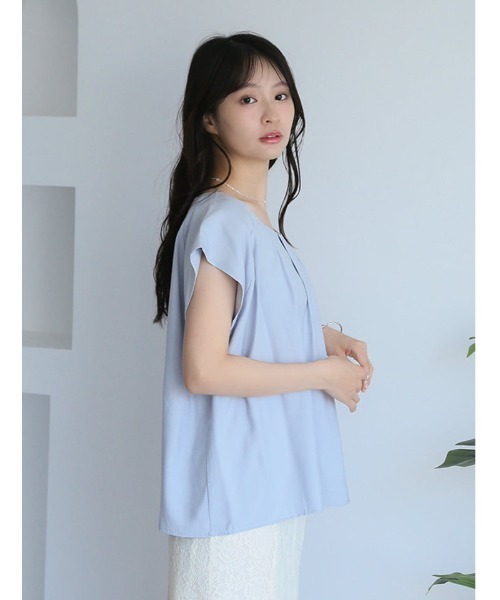 fifth（フィフス）の「肩まわり華奢見えタックフレンチブラウス（シャツ/ブラウス・レディース・ブラック/ホワイト/ブルーグレー/ベージュ・M）」の22枚目の写真
