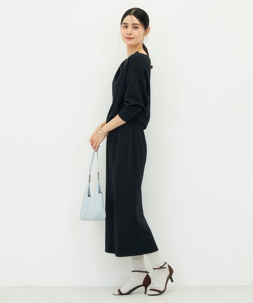 NOLLEY’S Sophi(ノーリーズソフィ)の「【BECシリーズ】《セットアップ対応》ウォッシャブルライトダンボールジョーゼット2WAYタイトスカート(スカート・レディース・カーキ/ブラック/ダークブラウン・34/36/38/40)」の5枚目の写真