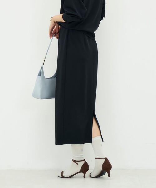 NOLLEY’S Sophi(ノーリーズソフィ)の「【BECシリーズ】《セットアップ対応》ウォッシャブルライトダンボールジョーゼット2WAYタイトスカート(スカート・レディース・カーキ/ブラック/ダークブラウン・34/36/38/40)」の14枚目の写真