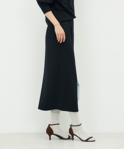 NOLLEY’S Sophi(ノーリーズソフィ)の「【BECシリーズ】《セットアップ対応》ウォッシャブルライトダンボールジョーゼット2WAYタイトスカート(スカート・レディース・カーキ/ブラック/ダークブラウン・34/36/38/40)」の15枚目の写真