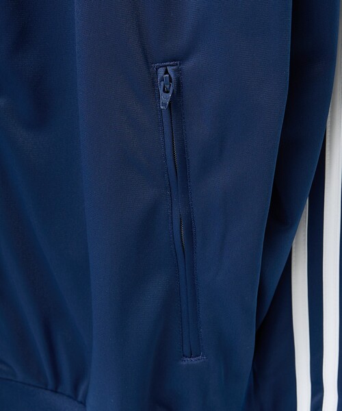 adidas(アディダス)の「【adidas originals/アディダスオリジナルス】ファイヤーバード トラックトップ / FIREBIRD TRACK TOP/LOOS / ユニセックス(ジャージ・メンズ・ダークネイビー/ブラウン・M/L)」の6枚目の写真