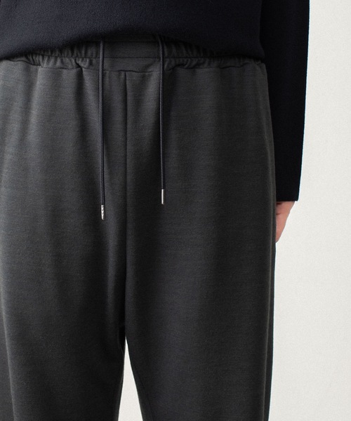 ATTACHMENT(アタッチメント)の「【LIMITED】W/NYスムース ラウンジトラウザーズ / W/NY SMOOTH LOUNGE TROUSERS(スウェットパンツ・メンズ・ブラック/ダークグレー・4/3/2/1)」の9枚目の写真
