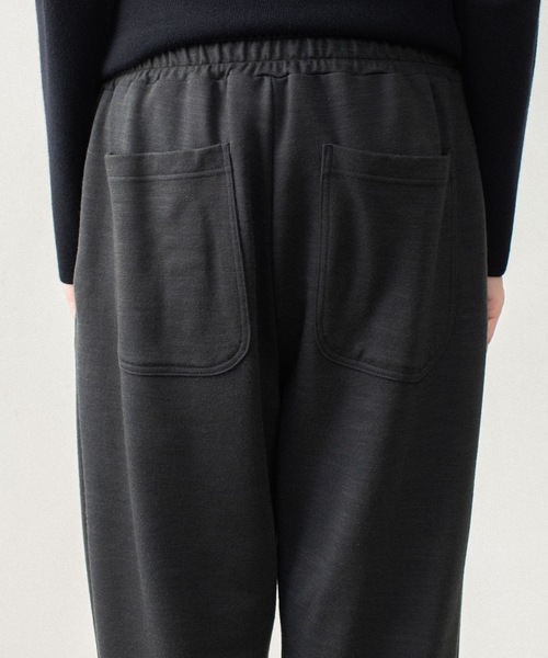 ATTACHMENT(アタッチメント)の「【LIMITED】W/NYスムース ラウンジトラウザーズ / W/NY SMOOTH LOUNGE TROUSERS(スウェットパンツ・メンズ・ブラック/ダークグレー・4/3/2/1)」の11枚目の写真