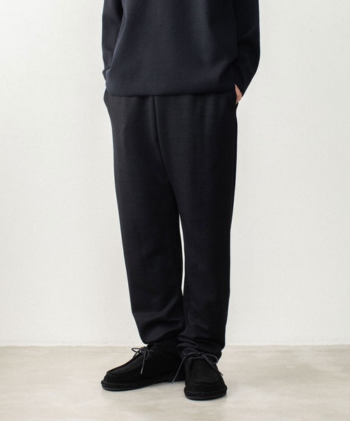 ATTACHMENT(アタッチメント)の「【LIMITED】W/NYスムース ラウンジトラウザーズ / W/NY SMOOTH LOUNGE TROUSERS(スウェットパンツ・メンズ・ブラック/ダークグレー・4/3/2/1)」の16枚目の写真