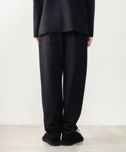 ATTACHMENT(アタッチメント)の「【LIMITED】W/NYスムース ラウンジトラウザーズ / W/NY SMOOTH LOUNGE TROUSERS(スウェットパンツ・メンズ・ブラック/ダークグレー・4/3/2/1)」の18枚目の写真