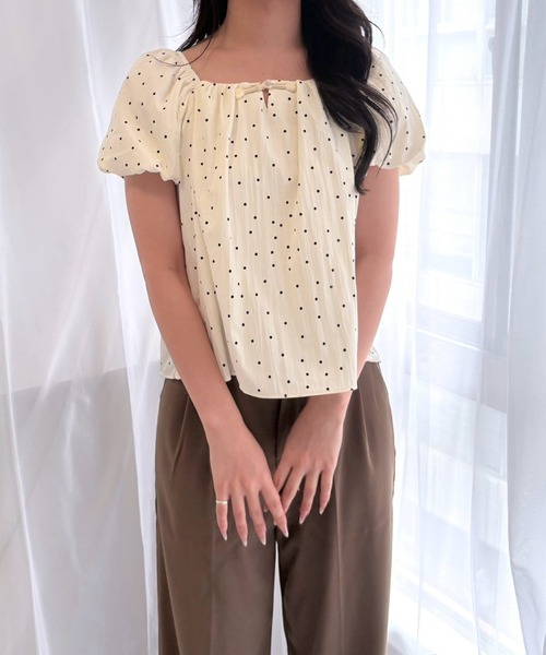 merrylatte(メリーラテ)の「ドット柄バックリボントップス(ニット/セーター・レディース・ドット・MEDIUM)」の10枚目の写真