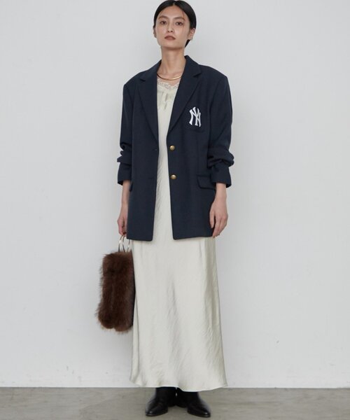 LOUNGEDRESS（ラウンジドレス）の「《幅広いシーンで活躍》レースキャミワンピース（ワンピース・レディース・アイボリー/ブラック/ベージュ・FREE）」の10枚目の写真