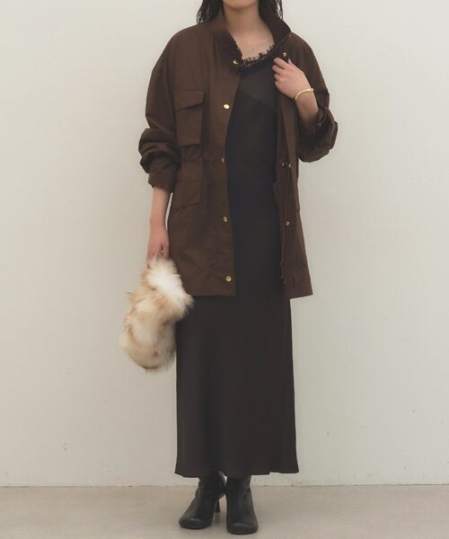 LOUNGEDRESS（ラウンジドレス）の「《幅広いシーンで活躍》レースキャミワンピース（ワンピース・レディース・アイボリー/ブラック/ベージュ・FREE）」の18枚目の写真