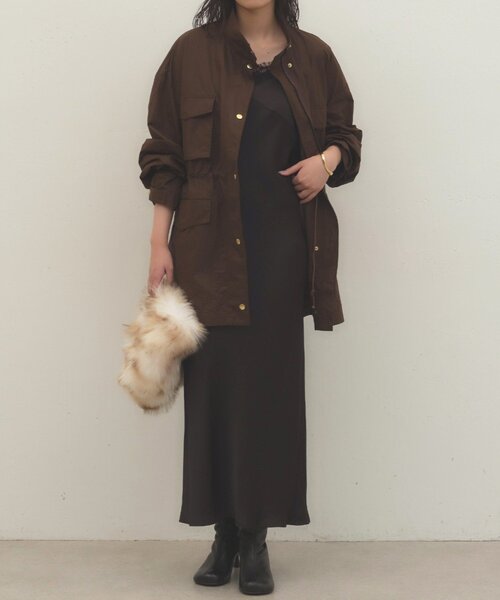 LOUNGEDRESS（ラウンジドレス）の「《幅広いシーンで活躍》レースキャミワンピース（ワンピース・レディース・アイボリー/ブラック/ベージュ・FREE）」の19枚目の写真