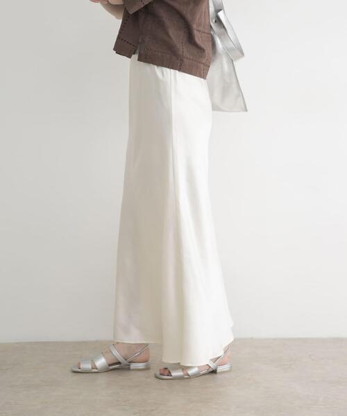 ITEMS URBANRESEARCH(アイテムズ アーバンリサーチ)の「ストレッチサテンスカート(スカート・レディース・ブラック/ホワイト・FREE)」の19枚目の写真