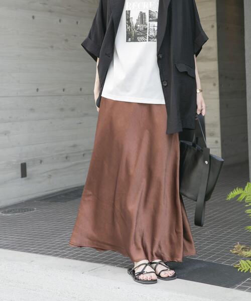 ITEMS URBANRESEARCH(アイテムズ アーバンリサーチ)の「ストレッチサテンスカート(スカート・レディース・ブラック/ホワイト・FREE)」の9枚目の写真