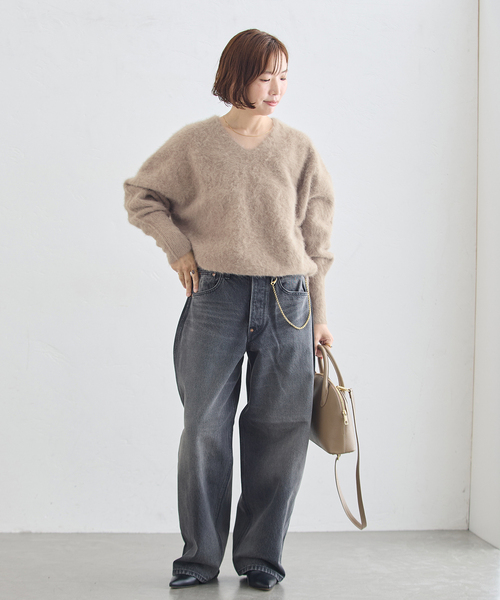 journal standard L'essage(ジャーナルスタンダードレサージュ)の「《一部WEB限定カラー/追加》FOX CASHMERE Vネックプルオーバー(ニット/セーター・レディース・レッド/ベージュ/オリーブ/ネイビー/ピンク系その他・FREE)」の6枚目の写真