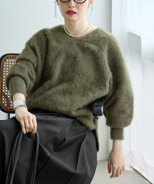 journal standard L'essage(ジャーナルスタンダードレサージュ)の「《一部WEB限定カラー/追加》FOX CASHMERE Vネックプルオーバー(ニット/セーター・レディース・レッド/ベージュ/オリーブ/ネイビー/ピンク系その他・FREE)」の16枚目の写真