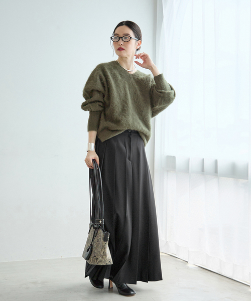 journal standard L'essage(ジャーナルスタンダードレサージュ)の「《一部WEB限定カラー/追加》FOX CASHMERE Vネックプルオーバー(ニット/セーター・レディース・レッド/ベージュ/オリーブ/ネイビー/ピンク系その他・FREE)」の18枚目の写真