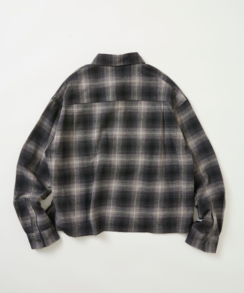 FREAK'S STORE(フリークスストア)の「限定展開 オンブレ クロップド チェックシャツ(シャツ/ブラウス・メンズ・ブラック/ホワイト/ブラウン/ブルー・LARGE/MEDIUM/SMALL)」の10枚目の写真