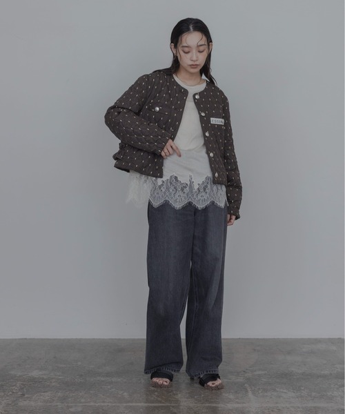 Eimee Law(エイミーロウ)の「ダイヤキルト バックフリル中綿ジャケット(ノーカラージャケット・レディース・アイボリー/ブラウン/ブラック・FREE)」の12枚目の写真