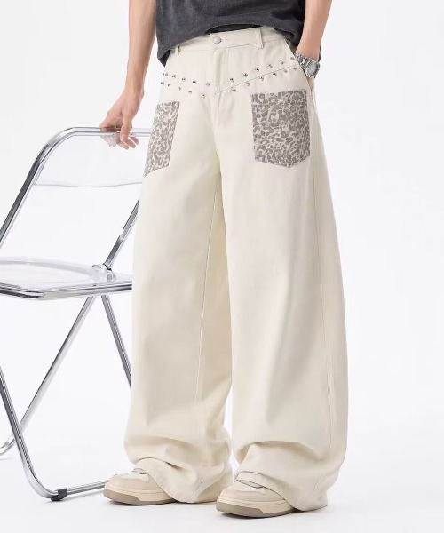 DOUBLE STEAL(ダブルスティール)の「DSヒョウ柄ポケットワイドパンツ(その他パンツ・メンズ・アイボリー/ブラック・X-LARGE/LARGE/MEDIUM/SMALL)」の2枚目の写真