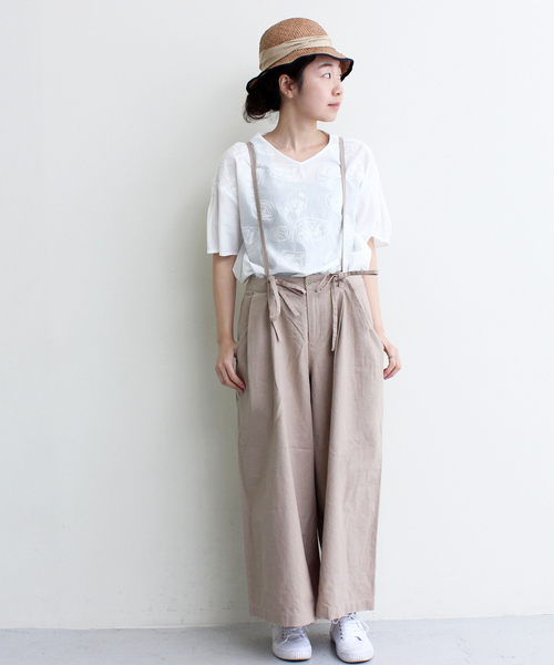 maison de plage（メゾンドプラージュ）の「MDP コットン/リネン　たっぷり吊りパンツ（その他パンツ・レディース・ベージュ/ネイビー・FREE）」の2枚目の写真