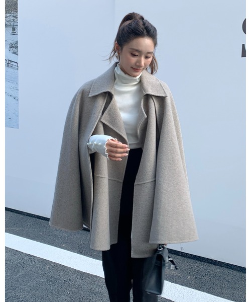 BIRTHDAY BASH（バースデイバッシュ）の「ALETTA 3WAY CAPE COAT（アレッタ3WAYケープコート）（ポンチョ・レディース・ベージュ/ブラック・FREE）」の7枚目の写真