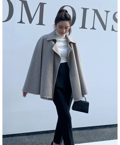 BIRTHDAY BASH（バースデイバッシュ）の「ALETTA 3WAY CAPE COAT（アレッタ3WAYケープコート）（ポンチョ・レディース・ベージュ/ブラック・FREE）」の5枚目の写真