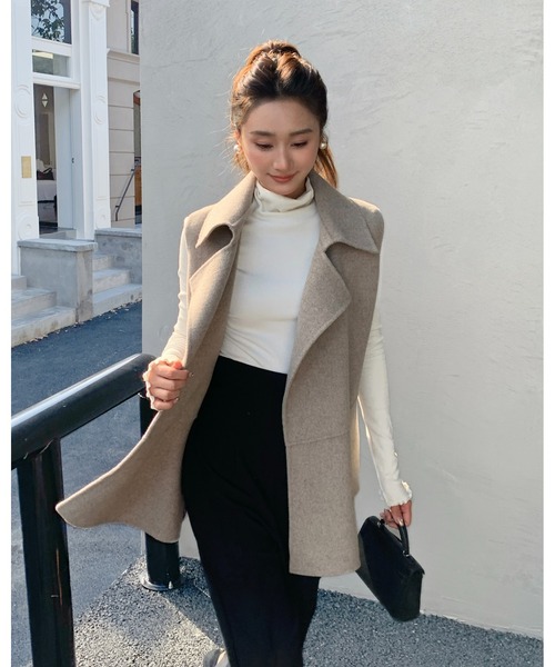 BIRTHDAY BASH（バースデイバッシュ）の「ALETTA 3WAY CAPE COAT（アレッタ3WAYケープコート）（ポンチョ・レディース・ベージュ/ブラック・FREE）」の11枚目の写真