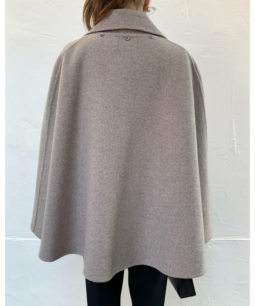 BIRTHDAY BASH（バースデイバッシュ）の「ALETTA 3WAY CAPE COAT（アレッタ3WAYケープコート）（ポンチョ・レディース・ベージュ/ブラック・FREE）」の17枚目の写真
