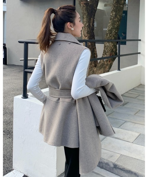 BIRTHDAY BASH（バースデイバッシュ）の「ALETTA 3WAY CAPE COAT（アレッタ3WAYケープコート）（ポンチョ・レディース・ベージュ/ブラック・FREE）」の10枚目の写真