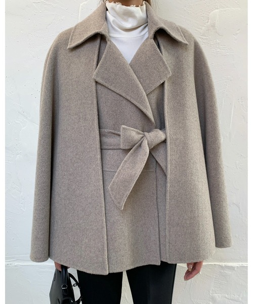 BIRTHDAY BASH（バースデイバッシュ）の「ALETTA 3WAY CAPE COAT（アレッタ3WAYケープコート）（ポンチョ・レディース・ベージュ/ブラック・FREE）」の19枚目の写真