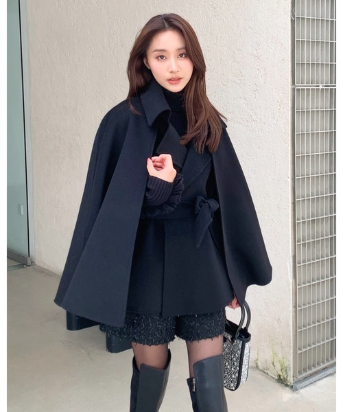 BIRTHDAY BASH（バースデイバッシュ）の「ALETTA 3WAY CAPE COAT（アレッタ3WAYケープコート）（ポンチョ・レディース・ベージュ/ブラック・FREE）」の22枚目の写真