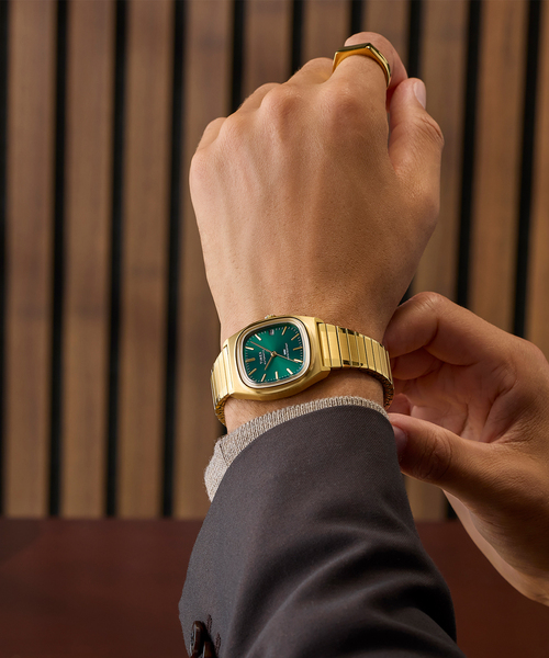 TIMEX(タイメックス)の「TIMEX E-Line Automatic tx-tw2y67700(アナログ腕時計・レディース・ゴールド・FREE)」の8枚目の写真