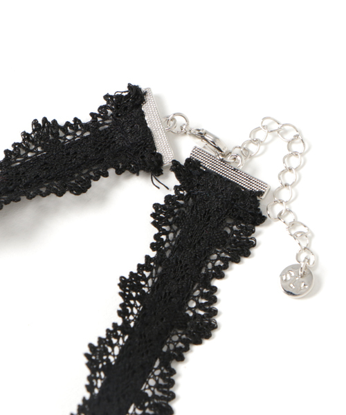 SLY（スライ）の「LACE CHOKER（チョーカー・レディース・レッド/ブラック/ネイビー・FREE）」の4枚目の写真