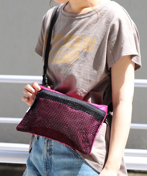 MELO(メロ)の「【MELO/メロ】 メッシュサコッシュ(ショルダーバッグ・レディース・ブラック/ベージュ/ブルー/バーガンディー・FREE)」の4枚目の写真