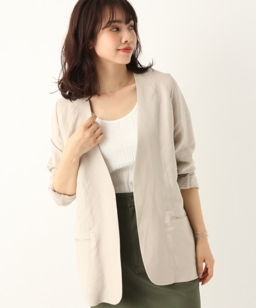 A part by(アパートバイ)の「LiRyノーカラージャケット 786941(ノーカラージャケット・レディース・ライトベージュ/ネイビー・FREE)」の2枚目の写真