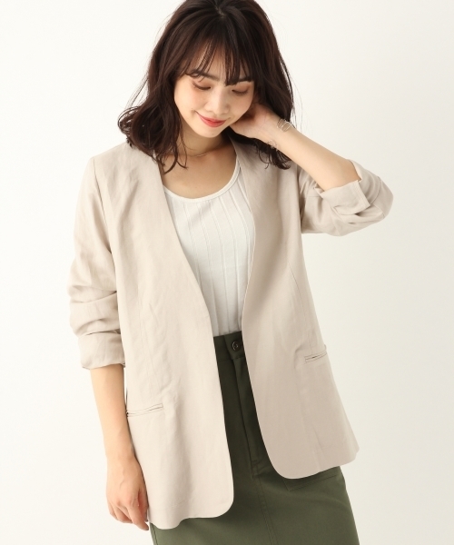 A part by(アパートバイ)の「LiRyノーカラージャケット 786941(ノーカラージャケット・レディース・ライトベージュ/ネイビー・FREE)」の4枚目の写真