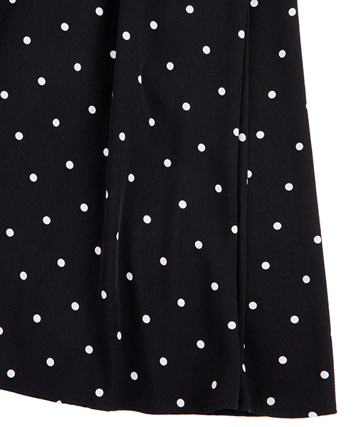 PUNYUS（プニュズ）の「ドットロングスカート（スカート・レディース・ブラック/ピンク・1/4/2/3）」の5枚目の写真