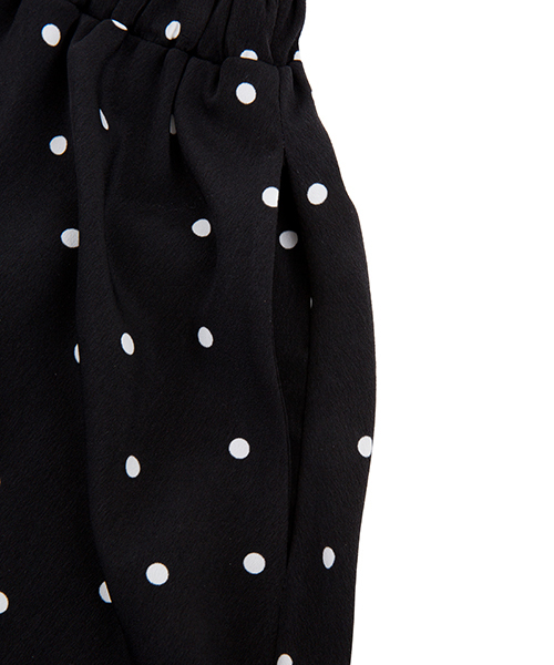 PUNYUS（プニュズ）の「ドットロングスカート（スカート・レディース・ブラック/ピンク・1/4/2/3）」の7枚目の写真