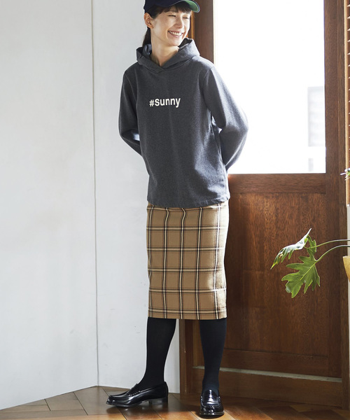 Sunny clouds(サニークラウズ)の「サニークラウズ チェックなタイトスカート<レディース>(スカート・レディース・ベージュ系その他・58/70/73/61/64/67)」の2枚目の写真