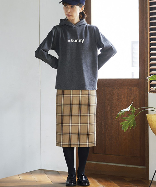 Sunny clouds(サニークラウズ)の「サニークラウズ チェックなタイトスカート<レディース>(スカート・レディース・ベージュ系その他・58/70/73/61/64/67)」の4枚目の写真