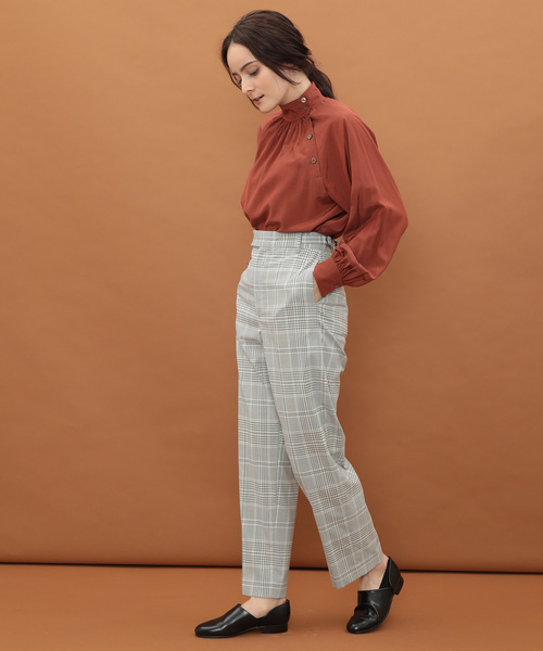 SALON adam et rope'(サロン アダム エ ロペ)の「TRグレンチェックパンツ(その他パンツ・レディース・ブラック/グレー・M/S)」の15枚目の写真