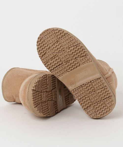 Catherine Cottage（キャサリンコテージ）の「ムートン風ボアブーツ バックファー（ブーツ・キッズ・ベージュ/ネイビー/ピンク・23/24/22/20/19/21）」の6枚目の写真