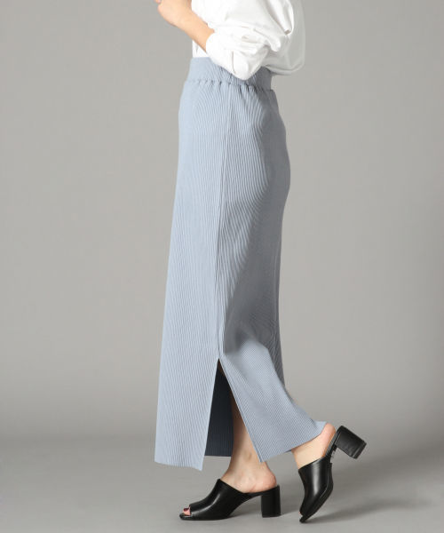 LOWRYS FARM（ローリーズファーム）の「カットリブマキシスカート　824436（スカート・レディース・アイボリー/ブラック/ベージュ/ブルー・FREE）」の14枚目の写真