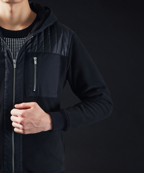 5351 POUR LES HOMMES（ゴーサンゴーイチプールオム）の「マイクロフリース×キルティングパーカー（パーカー・メンズ・チャコールグレー/ブラック・44/46/48/50）」の7枚目の写真