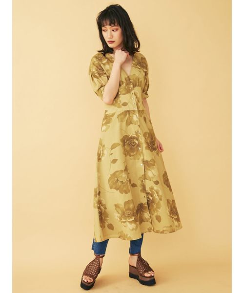 MURUA（ムルーア）の「ドリーフラワーガウンワンピース（ワンピース・レディース・ブラウン/マスタード・FREE）」の15枚目の写真