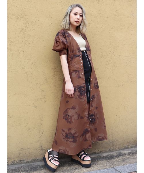 MURUA（ムルーア）の「ドリーフラワーガウンワンピース（ワンピース・レディース・ブラウン/マスタード・FREE）」の16枚目の写真